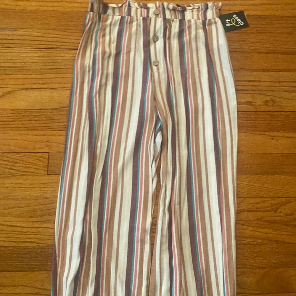 Causal pants